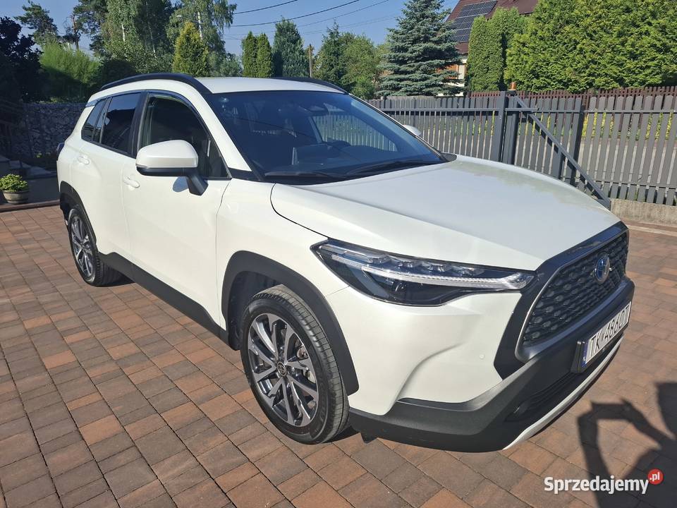 TOYOTA COROLA CROSS 20 Hybryd STYLETECH sprzedam