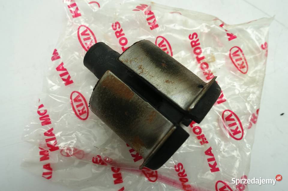 Kia Sportage II 20 16V PODUSZKA TYLNEJ BELKI tył osobowe Belki zawieszenia Rudka