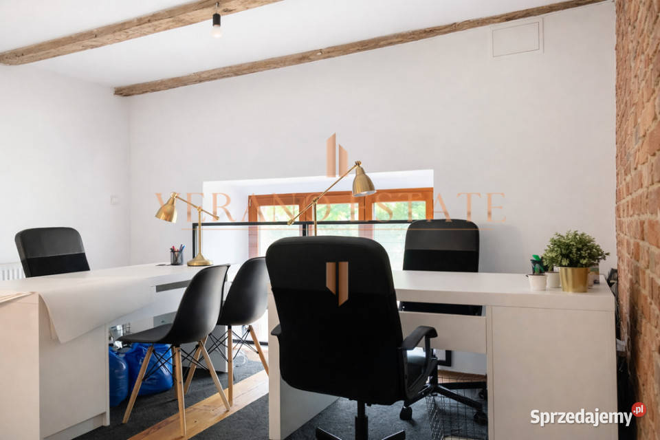 Wysoki 46 m loft w zabytkowej kamienicy Łódź