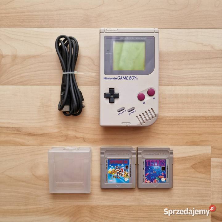 Original Nintendo Gameboy popular with Tetris