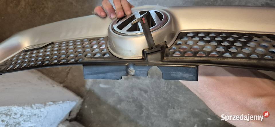 Grill Atrapa przód przednia Vw Golf 4 IV Hofele sprzedam