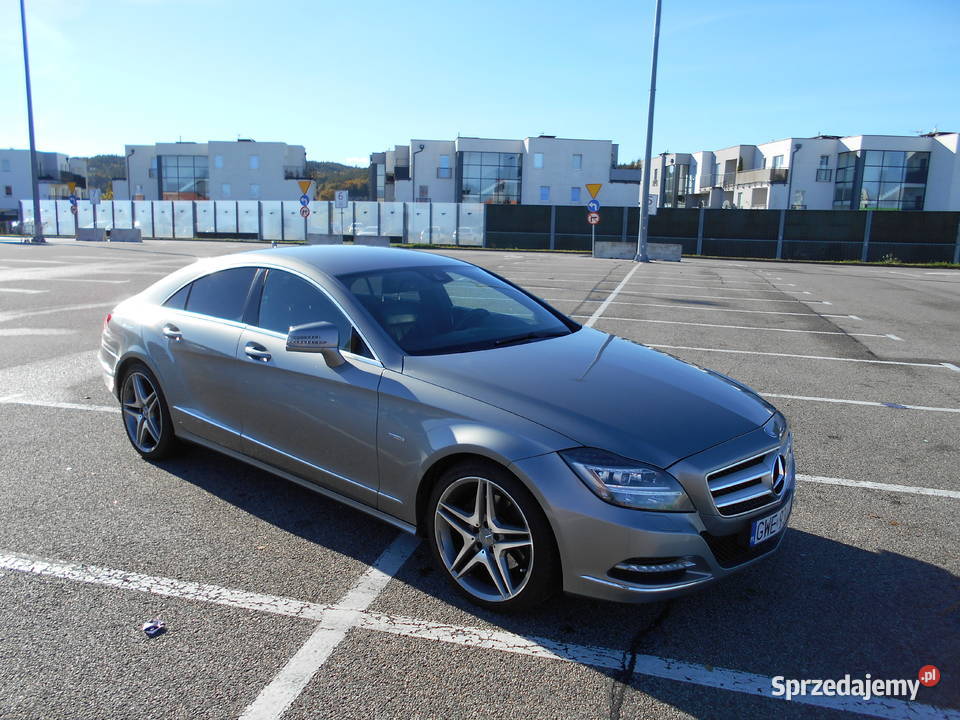 MercedesBenz CLS 350 30 CDI 265 229000 Sportowy / Coupe Reda