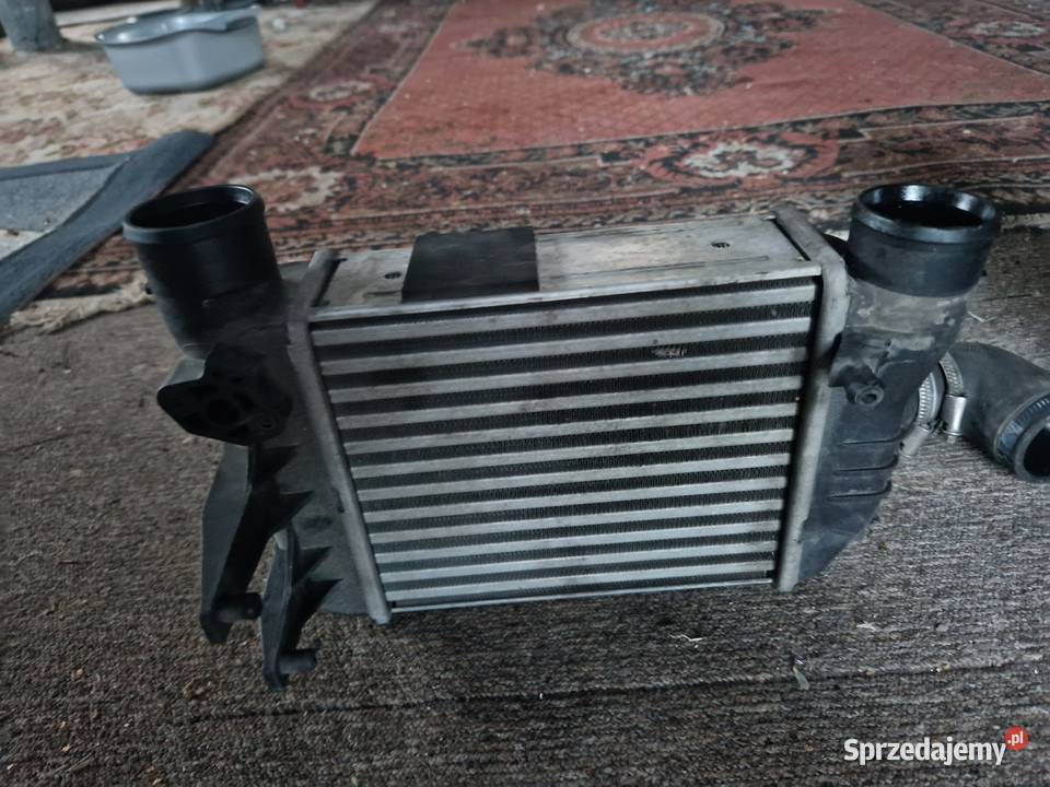 Chłodnica powietrze Intercooler Audi A4 b7 18T Gaj