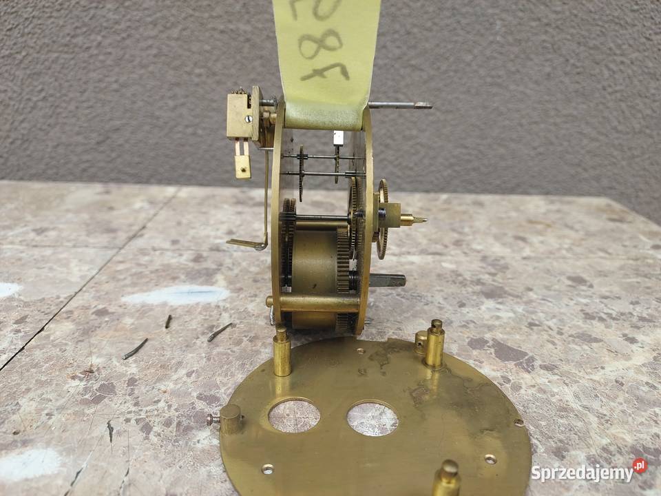 789 Mechanizm starego francuskiego zegara Japy