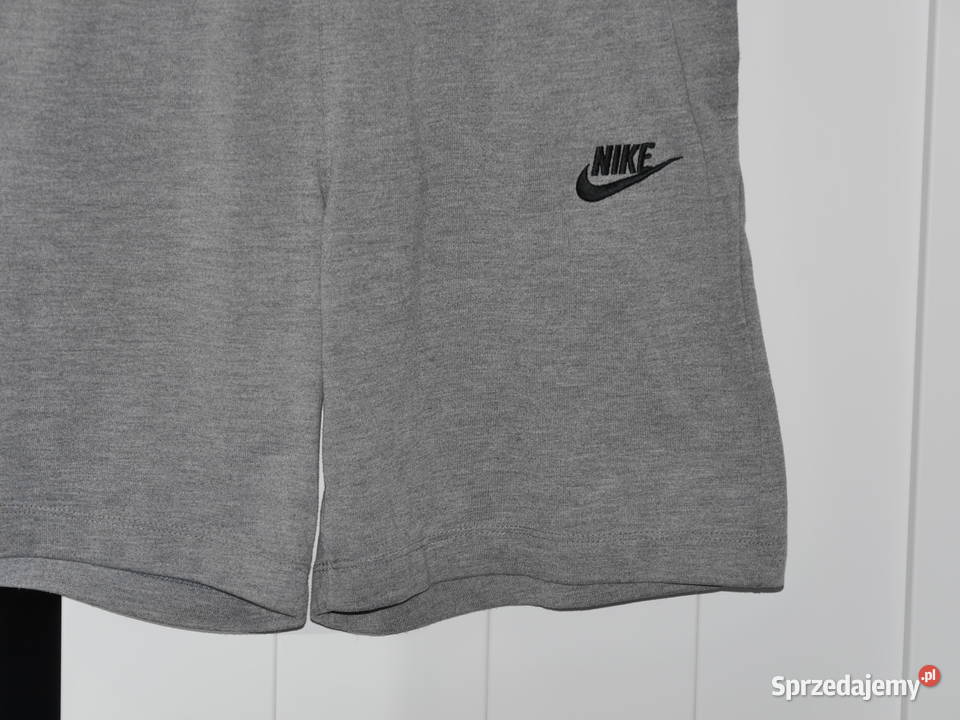 Nike fajne spodenki 147 158 12 lat+ Wrocław