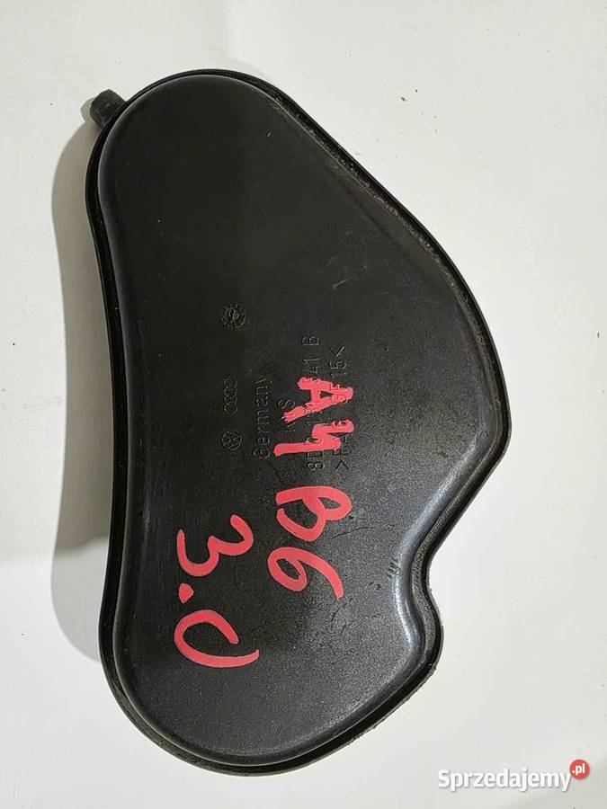 Zbiorniczek podciśnienia Audi a4b6 8D0131541B Iława sprzedam