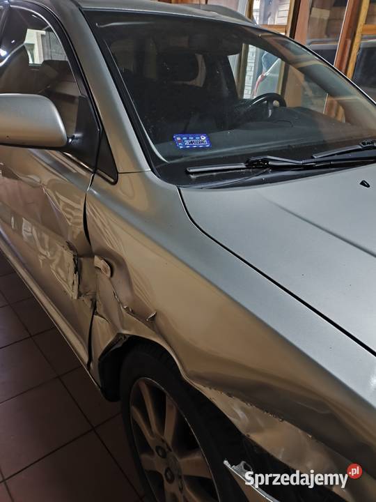 Toyota Avensis 2004 benzyna do naprawy Avensis Żyrardów sprzedam