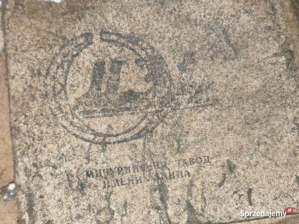 Oryginalne nowe tłoki 7795 z pierścieniami M72 Motoryzacja wielkopolskie Leszno