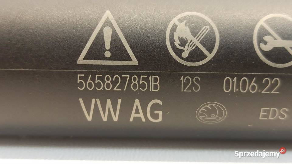 SKODA KODIAQ SIŁOWNIK KLAPY BAGAŻNIKA 565827851B