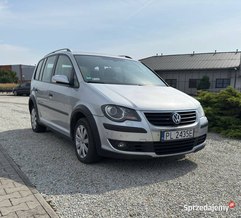Volkswagen Touran Cross LIFT 20 TDI CR automat 140KM
