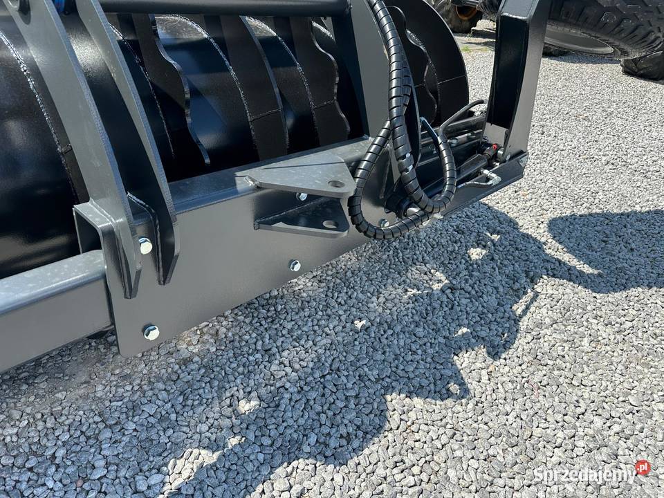 Wał Pryzmowy MetalTechnik z dociskiem bocznym nieuszkodzony Zambrów