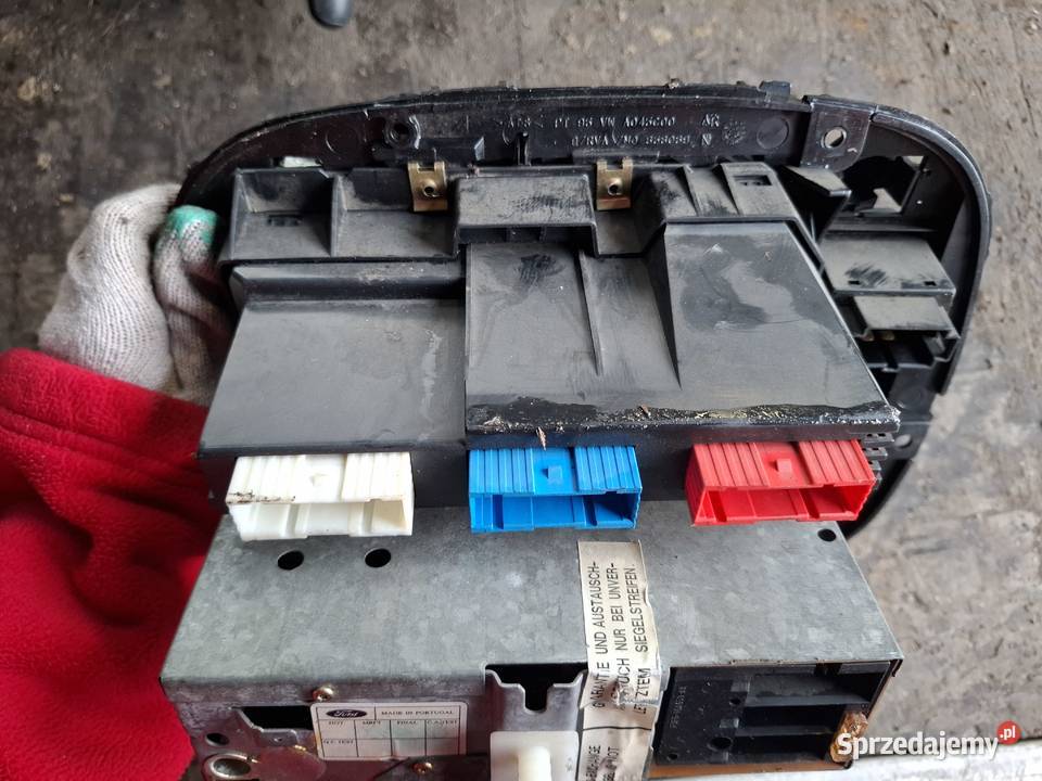 Panel Ramka Konsoli Radio Ford Galaxy Wisznice