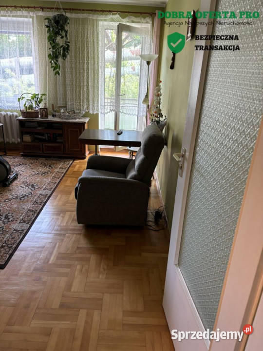 2pokojowe mieszkanie z balkonem i dużą piwnicą Gdańsk sprzedam