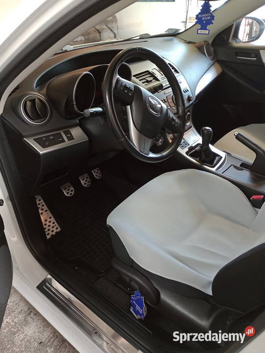 Mazda 3 16 zoom Nowa Wieś