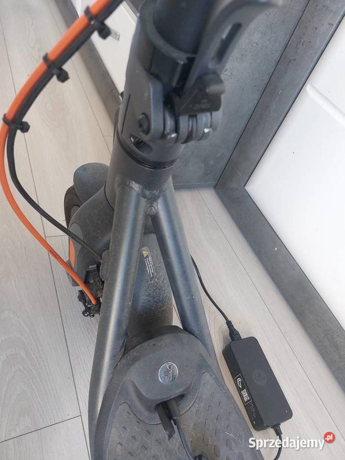 Segway Ninebot Kickscooter F2 PLUS D 20 h Łódź sprzedam