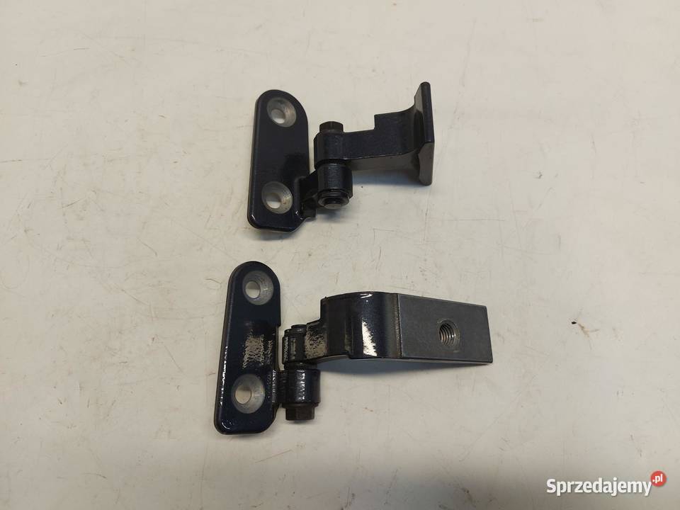 BMW G05 X5 30d 2019r ZAWIAS DRZWI PRAWY TYŁ GÓRA