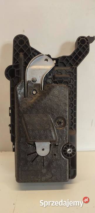 PODSTAWA AKUMULATORA 5QF915331C sprzedam