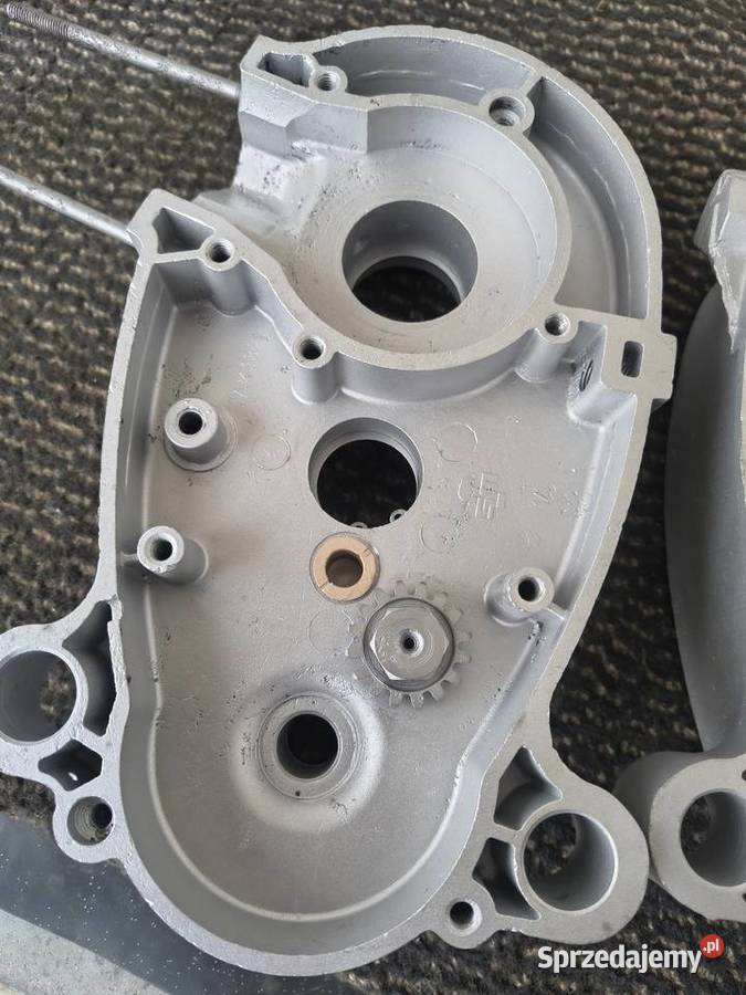 Połówki silnik Komar motorynka Romet Rzeszów