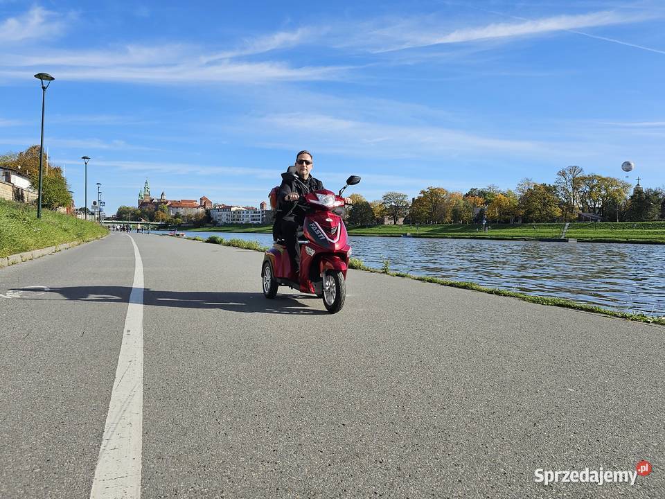Elektryczny skuter Fasti 3 dodatkowa bateria pas 1KM Kraków
