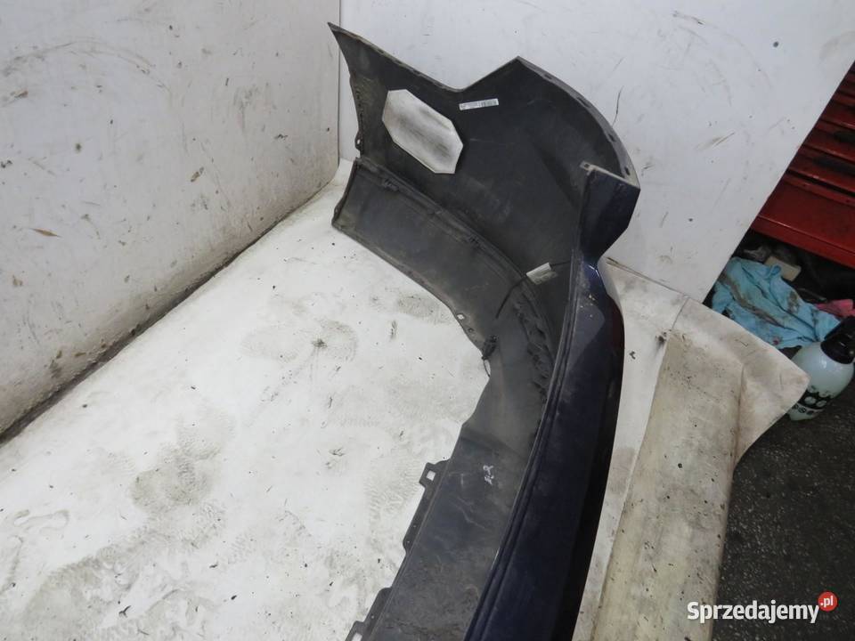 ZDERZAK TYŁ SEDAN LH5X PASSAT B8 osobowe Zderzaki lubelskie