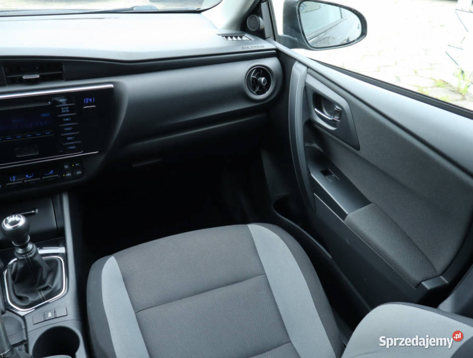 Toyota Auris 16 Valvematic Łódź