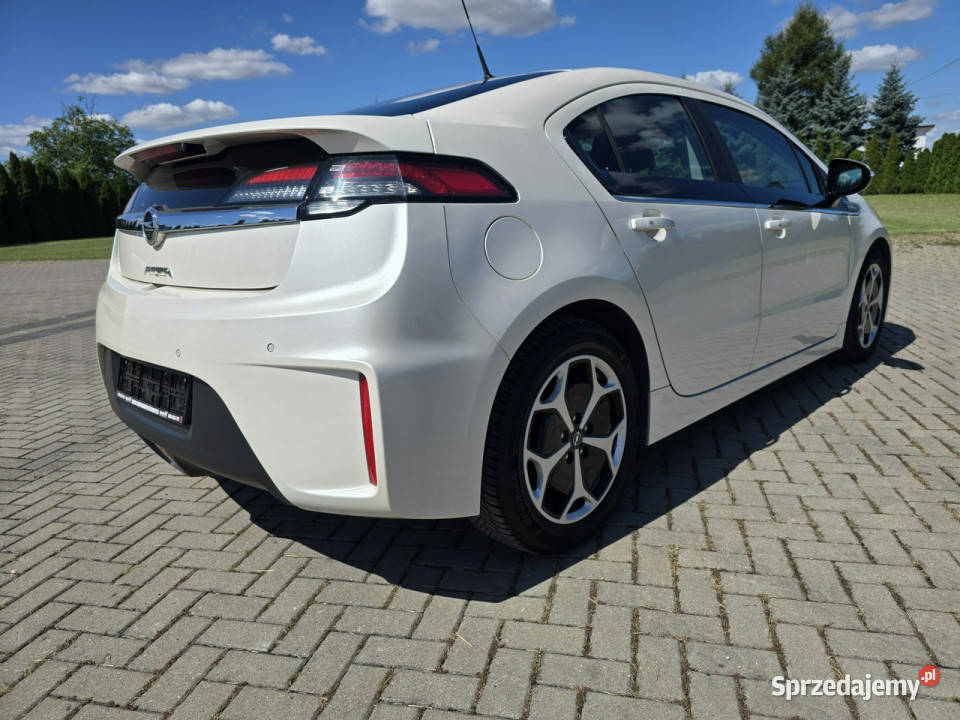 Opel Ampera Kutno