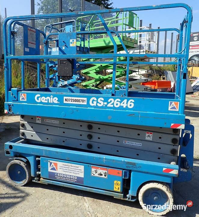 Podnośnik nożycowy GENIE GS 2646 208 Rok produkcji 2001