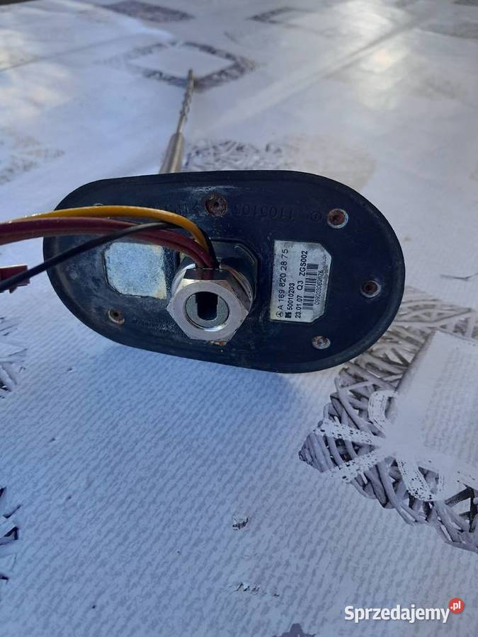 Mercedes W169 W245 antena GPS A1698202875 Gdańsk