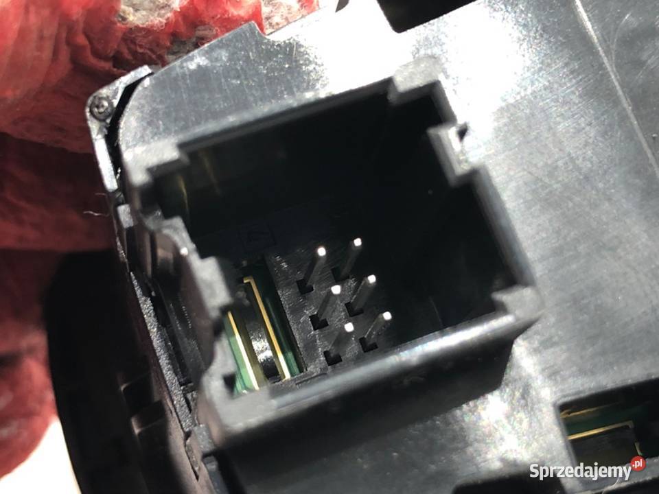 WŁĄCZNIK ŚWIATEŁ FORD FOCUS IV 10507973 PRZYCISK podkarpackie