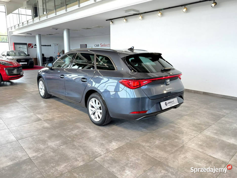 Seat Leon ST Style 15TSI 130 M6 2021 r salon I Myślenice