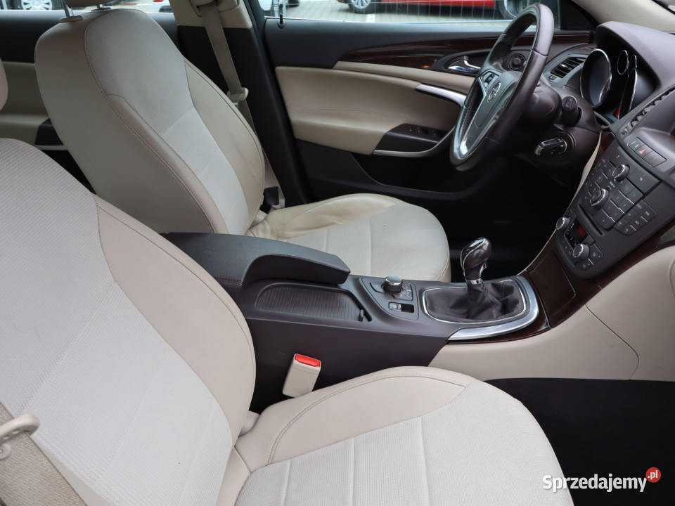 Opel Insignia 18 skórzana tapicerka Piaseczno sprzedam