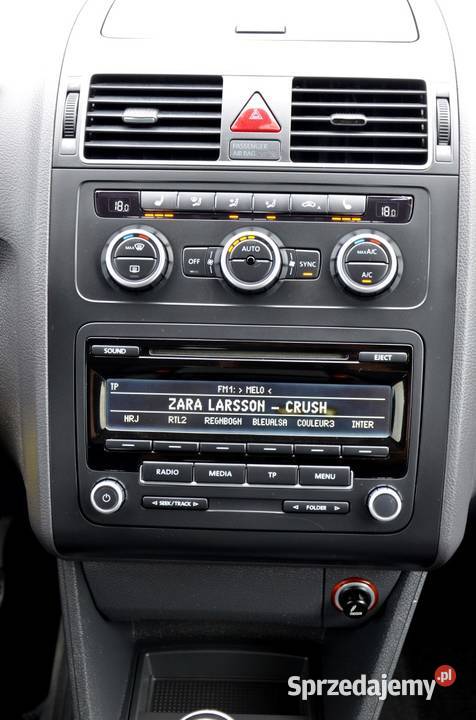 Volkswagen Touran II Super wersja Super stan czarny Turek sprzedam