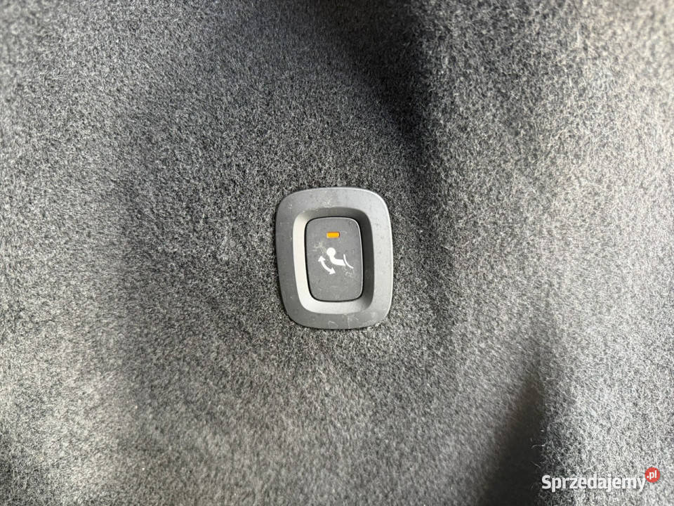 Volvo XC 60 RECHARGE panorama 4x4 kamery 360 acc XC 60 Otmuchów