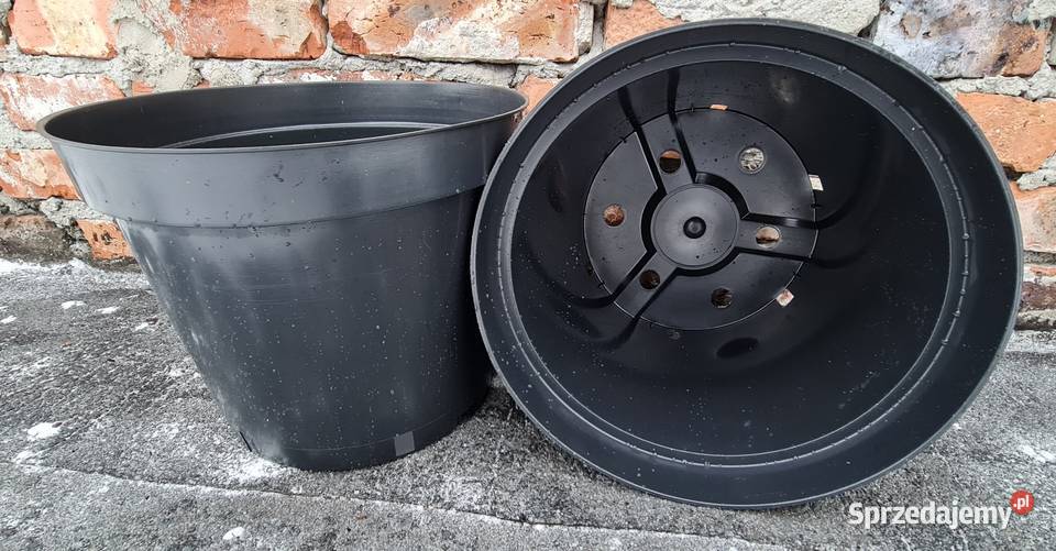 Doniczki 12 L litrów z uskokiem szkółkarskie Siewierz sprzedam