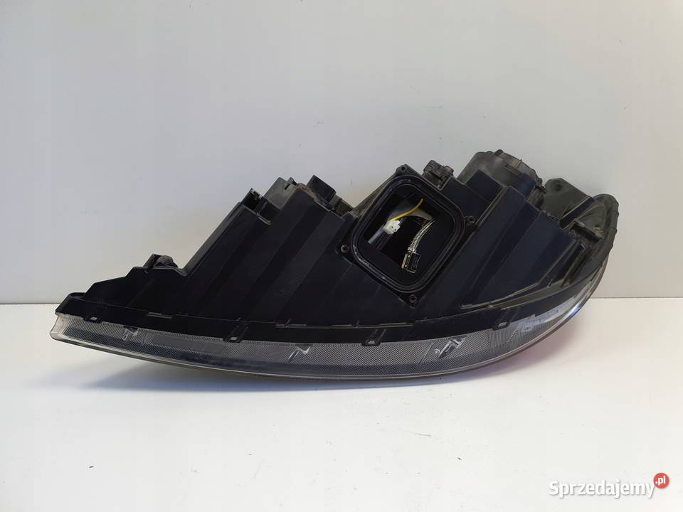 LAMPA PRAWA Kia Sorento II 0912r PRZEDNIA prawy lubelskie Rudka