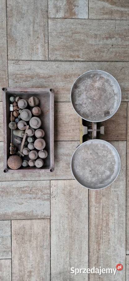 Waga PRL z odważnikami Dom i Ogród Złoczew