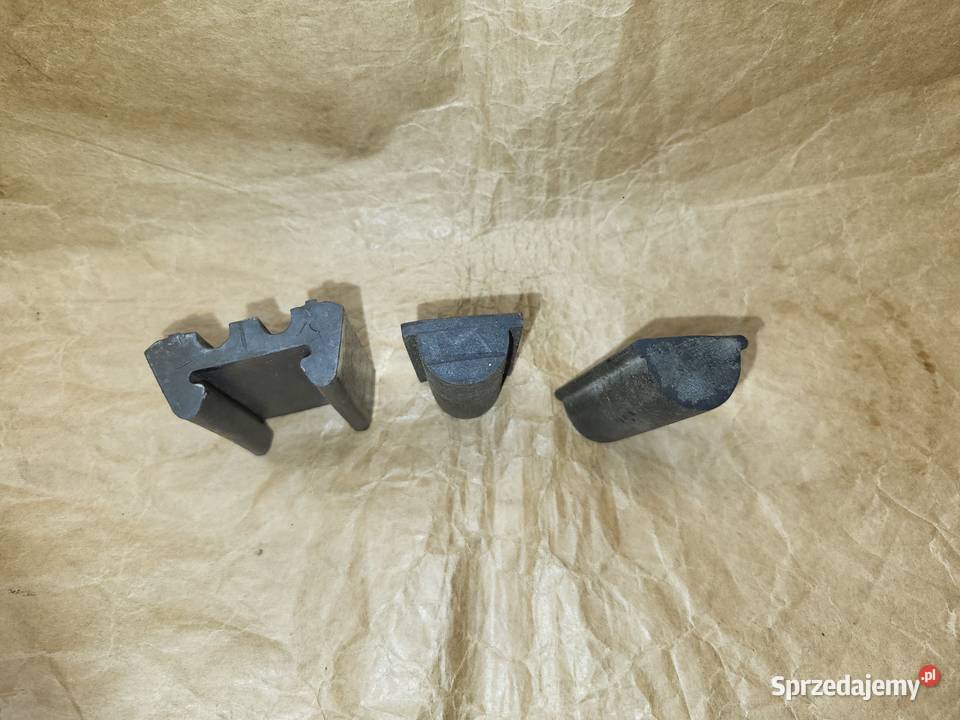 Trabant 601 Nowe odboje odbojniki resoru tylnego Piaseczno sprzedam