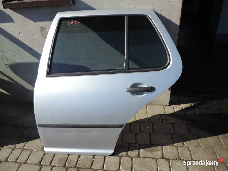 VOLKSWAGEN GOLF IV 5D DRZWI LEWY TYŁ LA7W osobowe