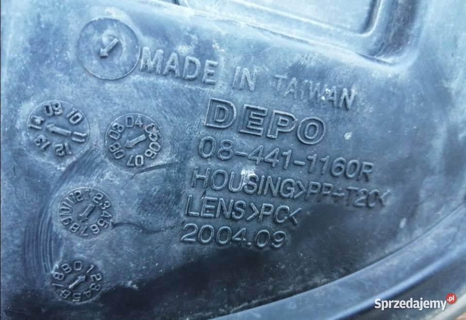 Lampa reflektor Audi a3 8P polift prawa mazowieckie Radom