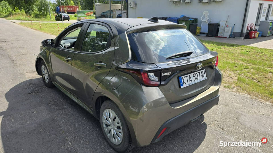 Toyota Yaris 15 B Automat F vat Salon Pali IV czujnik deszczu Motoryzacja