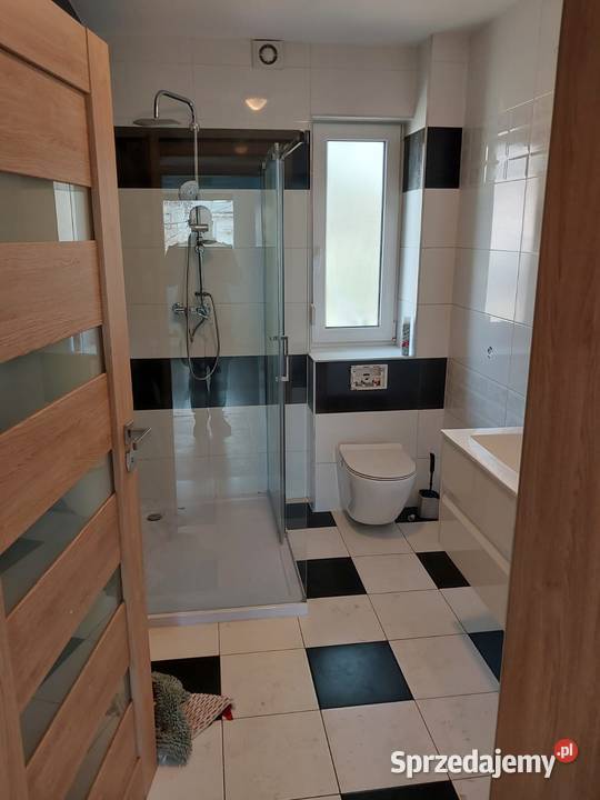 Dom z dużą działką w ścisłym centrum Kalet Leśny 160m2 Kalety sprzedam