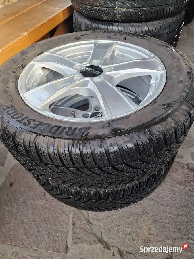 Sprzedam Opony zimowe z felgami 22555 r17 podkarpackie Hłomcza