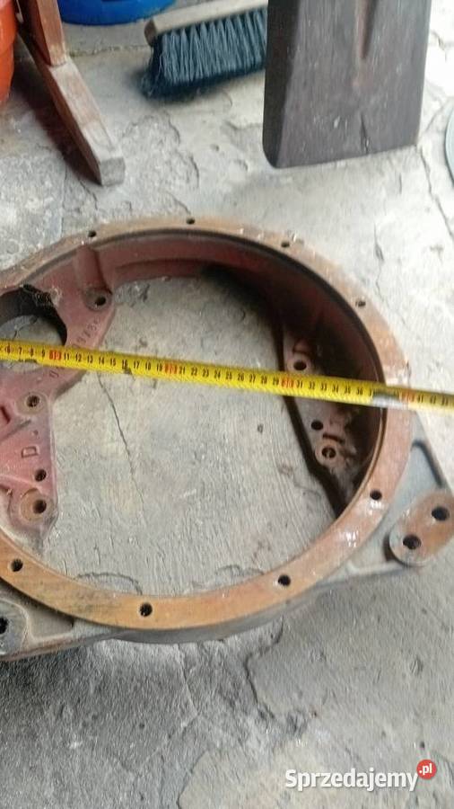 Silnik Deutz obudowa sprzęgła pokrywa pompa lubelskie Żmudź