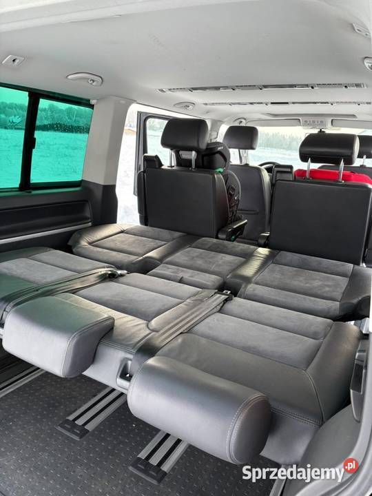 Volkswagen Multivan T5 4Motion 20 TDI Biturbo Van / Minibus