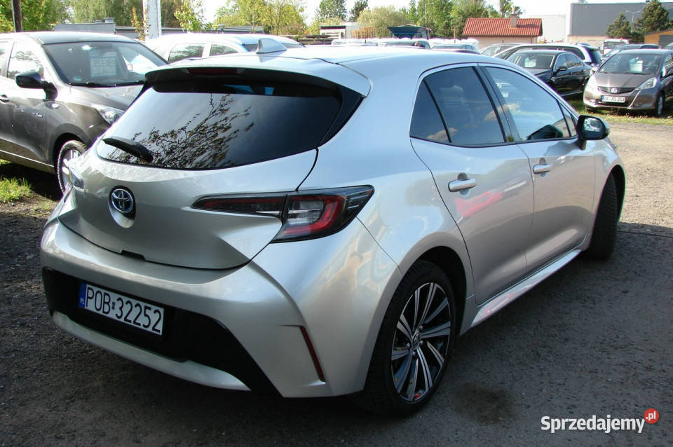 Toyota Corolla 18 Hybryda 98 Bogata Wersja E21 isofix Piła