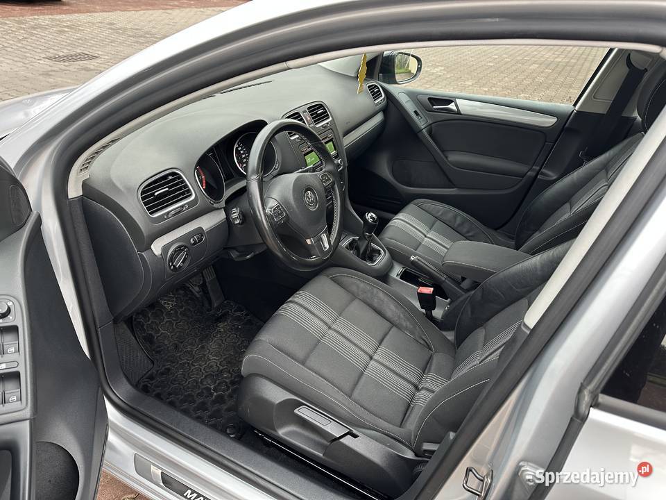 Volkswagen Golf VI MATCH 14TSI 122 2012r Golf