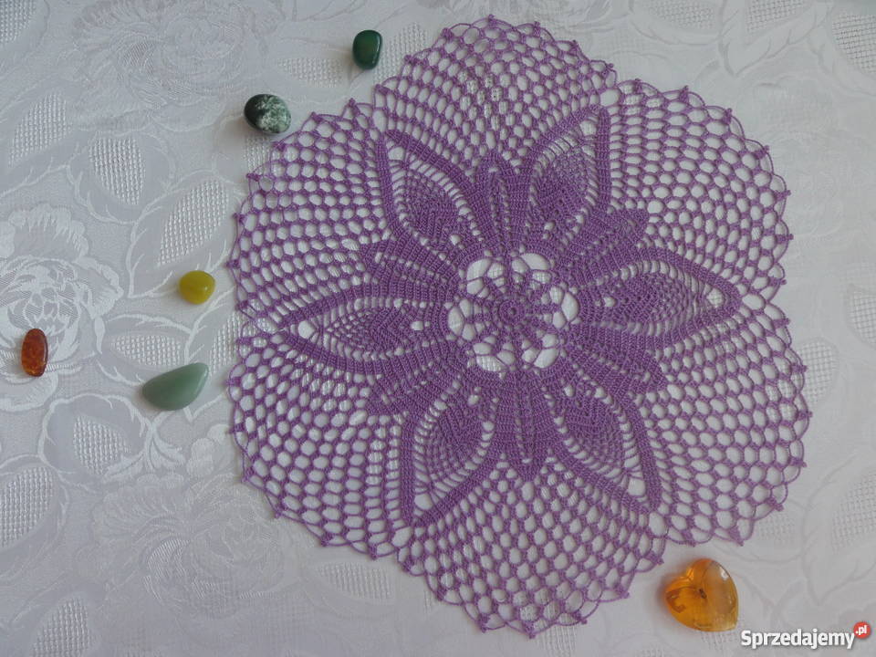 Kolorowe serwetki na szydełku