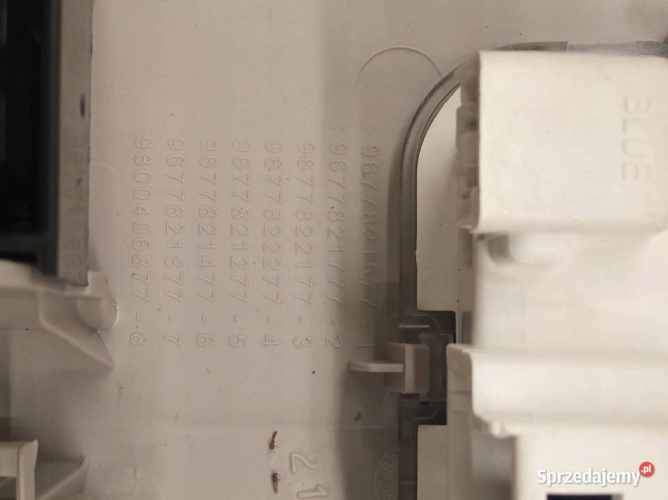 LAMPKA PODSUFITKI 98353359BJ Peugeot Expert III Oświetlenie kabiny