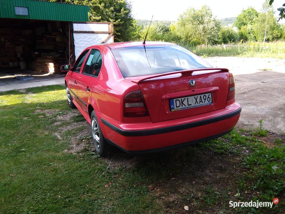 Skoda Octavia 1998 czerwona Gorzanów sprzedam