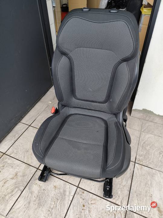 Fotel przedni lewy Megane IV LIFT Fotele i kanapy Białystok